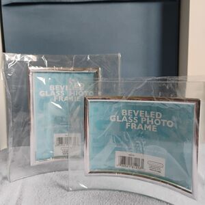 Clear Glass Curved Beveled Silver Accent Photo Picture Frame  4x6 Set of 2